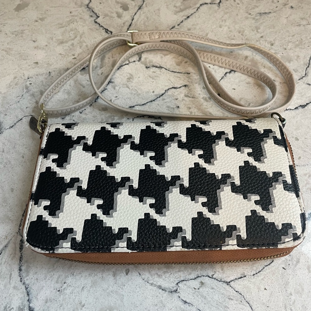 THIRTY ONE WALLET - BAGS-HOUNDSTOOTH-stylish  Black& White Houndstooth Clutch
